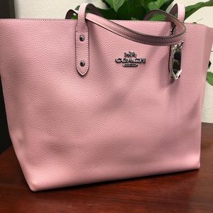 SOLD- Coach-Leather Town Tote Purse